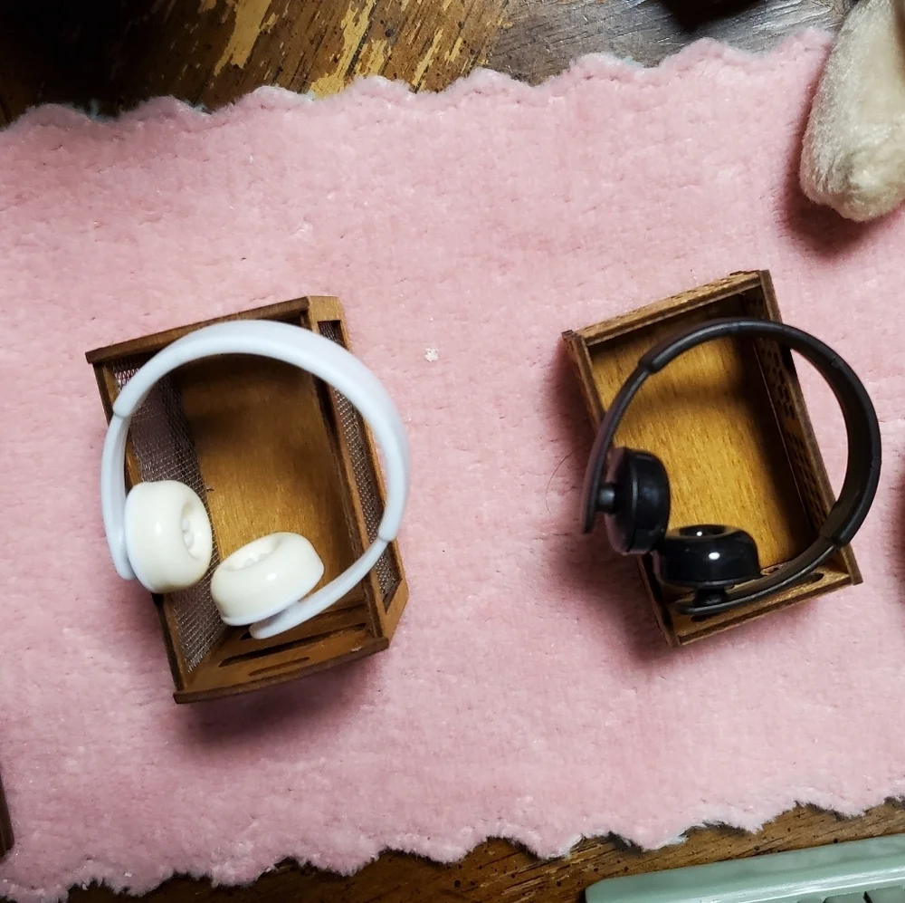 Miniature Accessories for Dolls